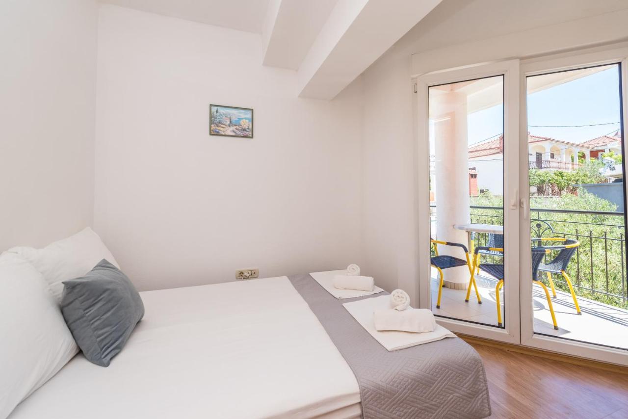 Villa Mihaela Traù Esterno foto